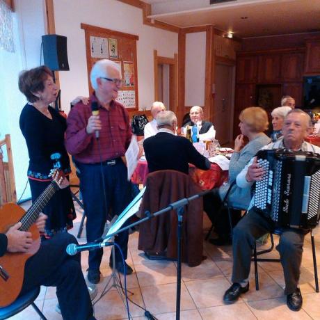 Repas des Anciens à Rioclar